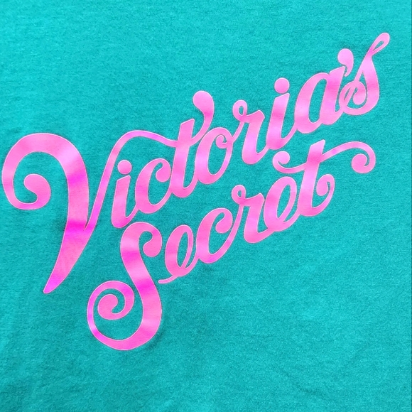 Victoria's Secret tee - Picture 2 of 3